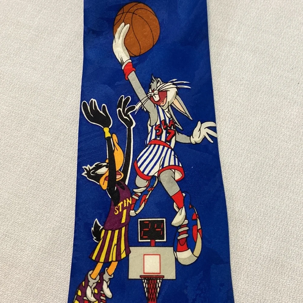 Looney Tunes Mania Basketball Themed Bugs Bunny, Daffy Duck, Tasmanian Devil Tie